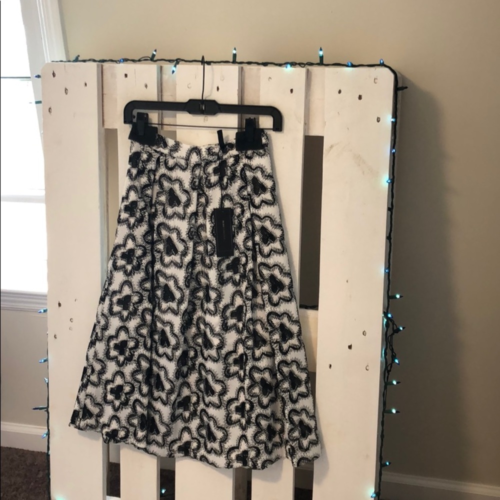 Bcbg skirt